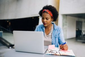 Job_Searching_Female Job Searching Female